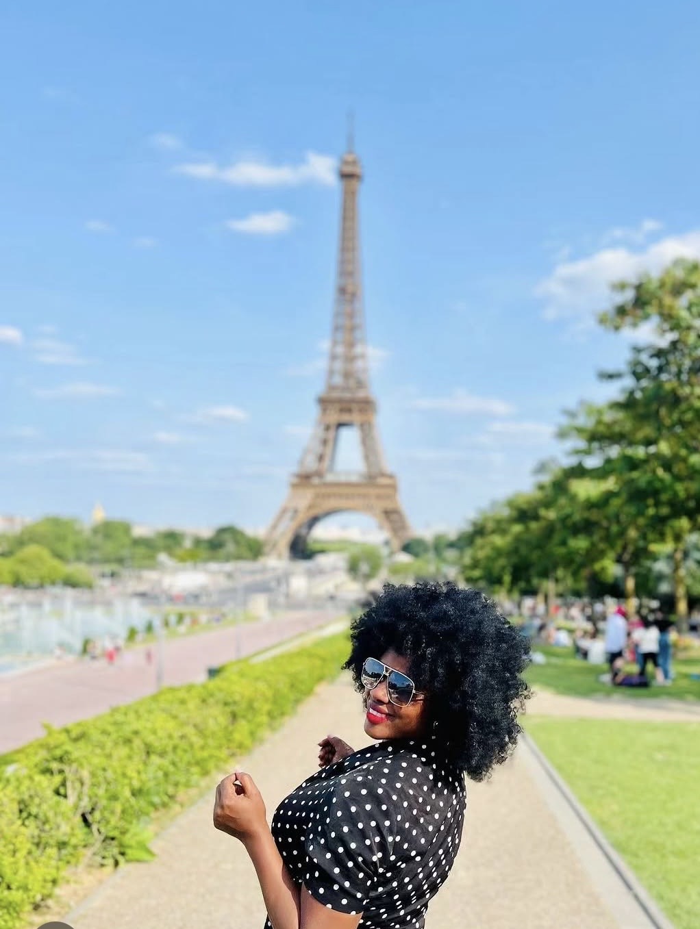 Neza Escapes: 🇫🇷 Paris · 🇳🇱 Amsterdam 🇪🇸 Barcelona 2027