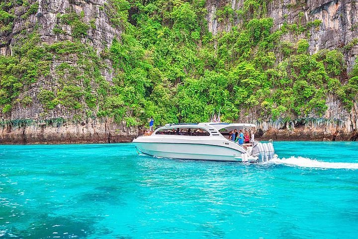 Sensational Phi Phi Island & Khai Island by Speedboat with lunch